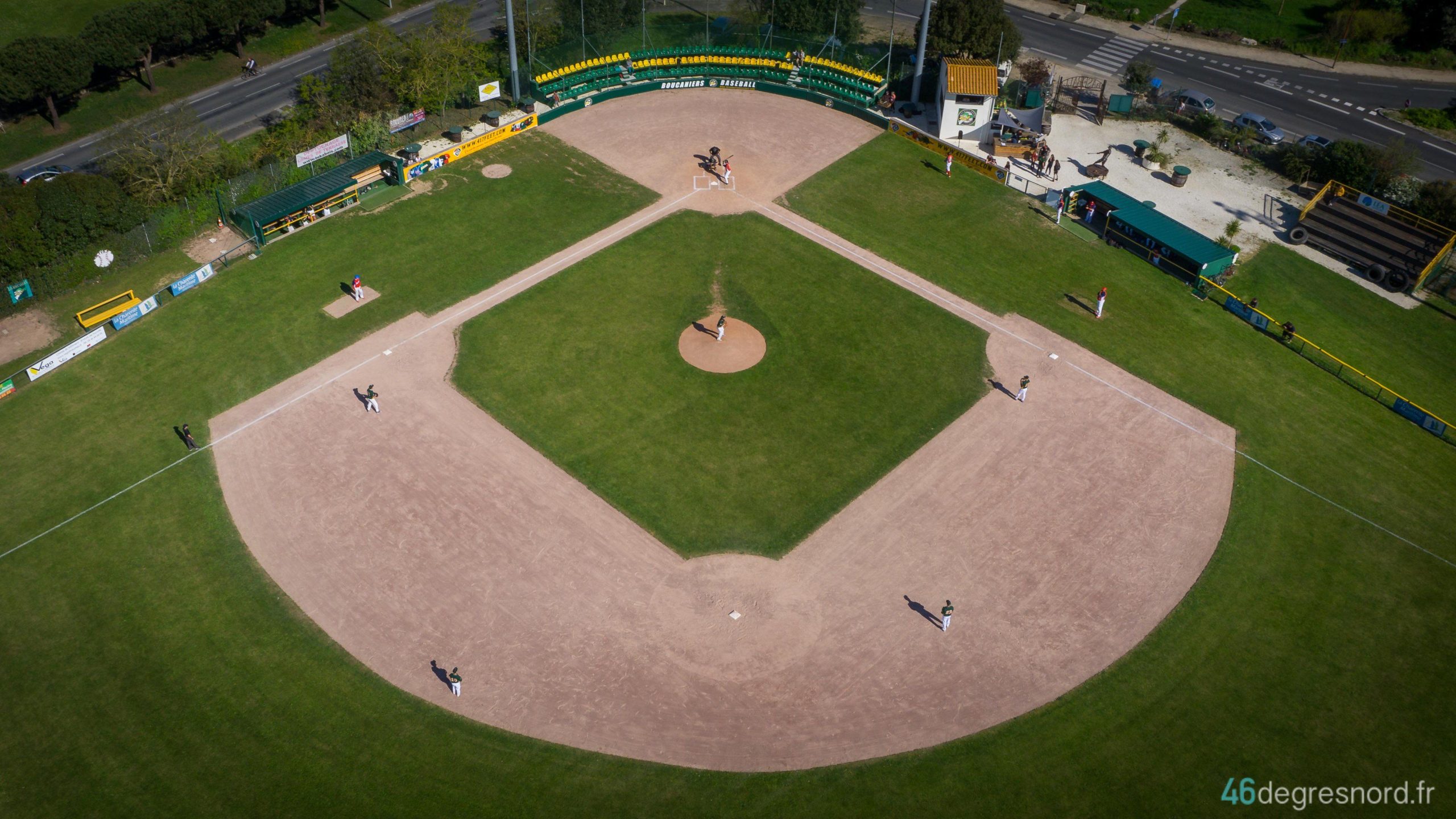 D1, classements, derniers chocs.